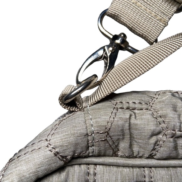 Soho Diaper Bag Tan Neutral Quilted Carrying Strap Small Travel - Picture 6 of 6